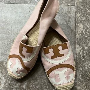 Tory Burch Espadrilles. Light Pink